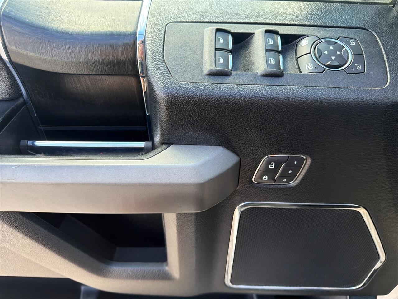 Ford F-150 photo 19