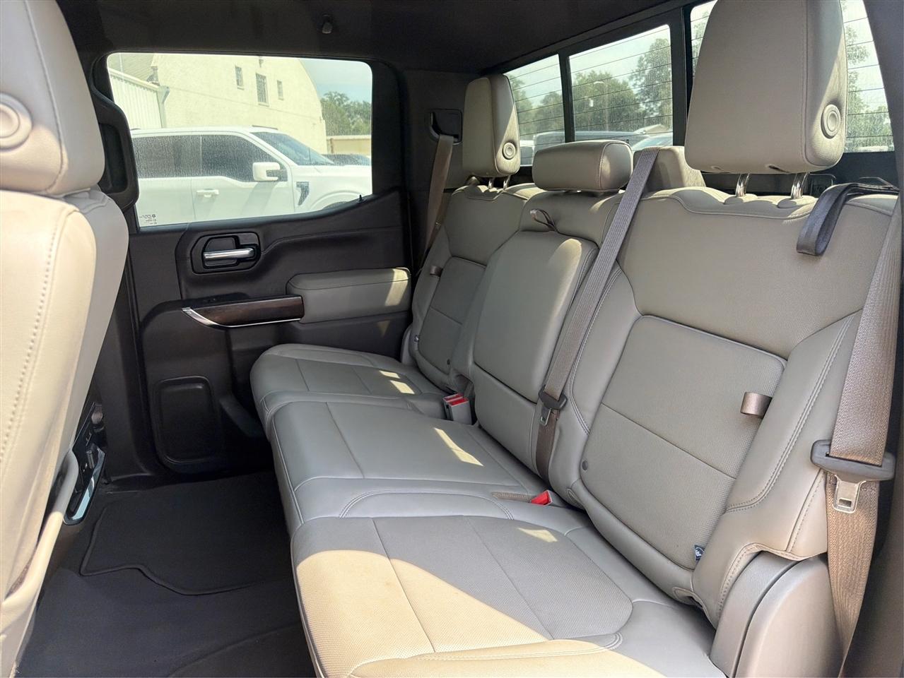 GMC Sierra 1500 2WD Crew Cab 147" SLT 2020