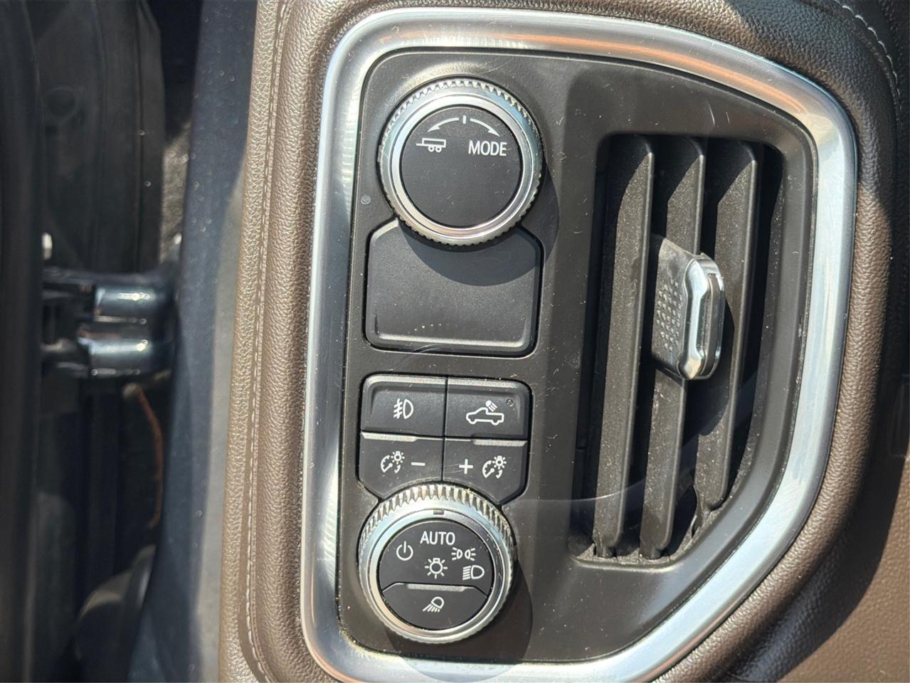 GMC Sierra 1500 2WD Crew Cab 147" SLT 2020