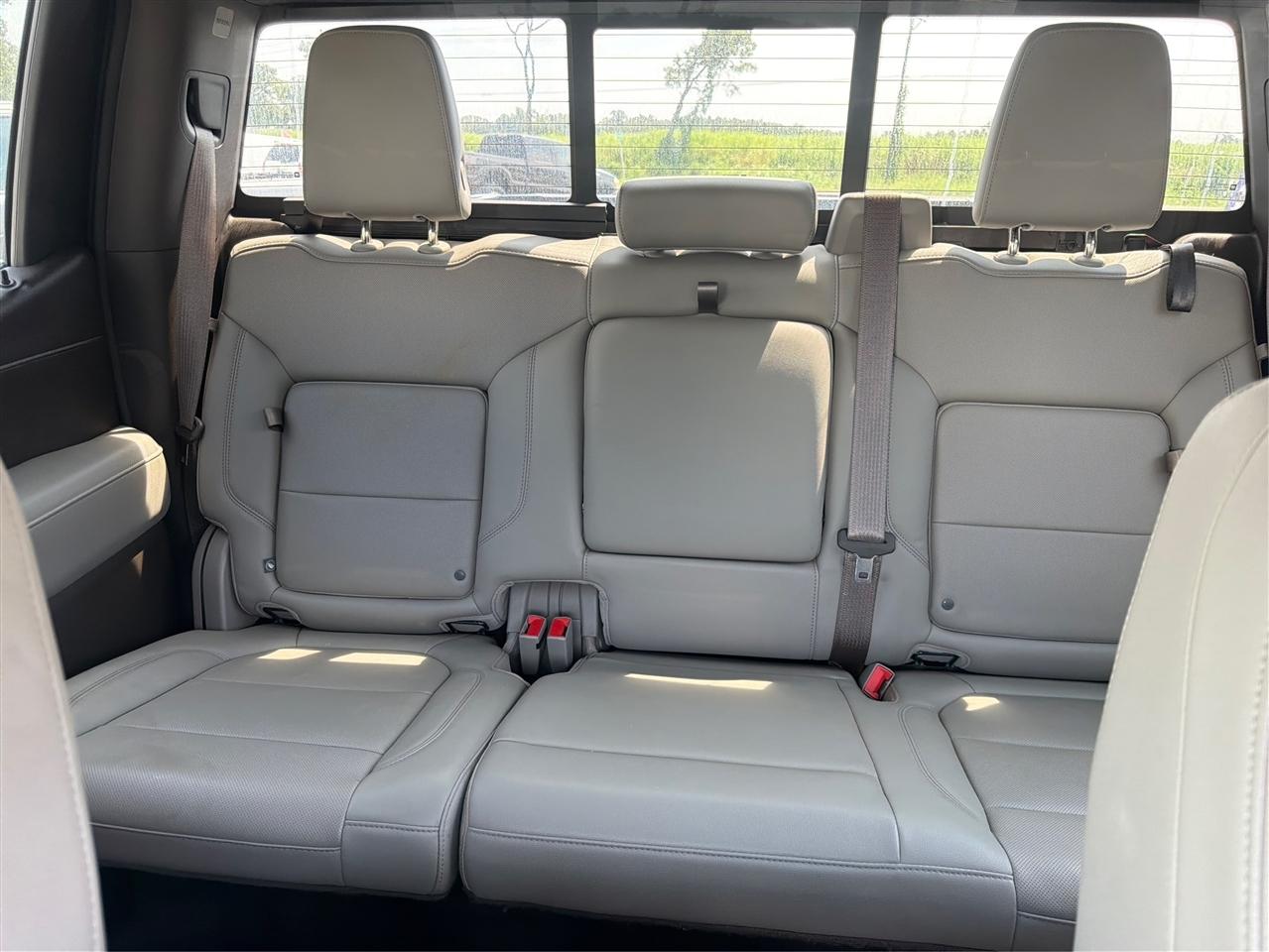GMC Sierra 1500 2WD Crew Cab 147" SLT 2020