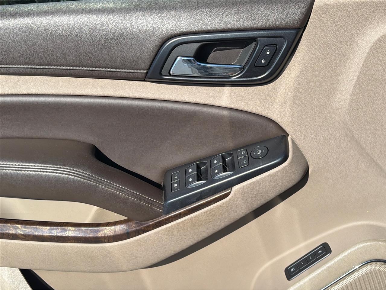 Chevrolet Tahoe photo 20