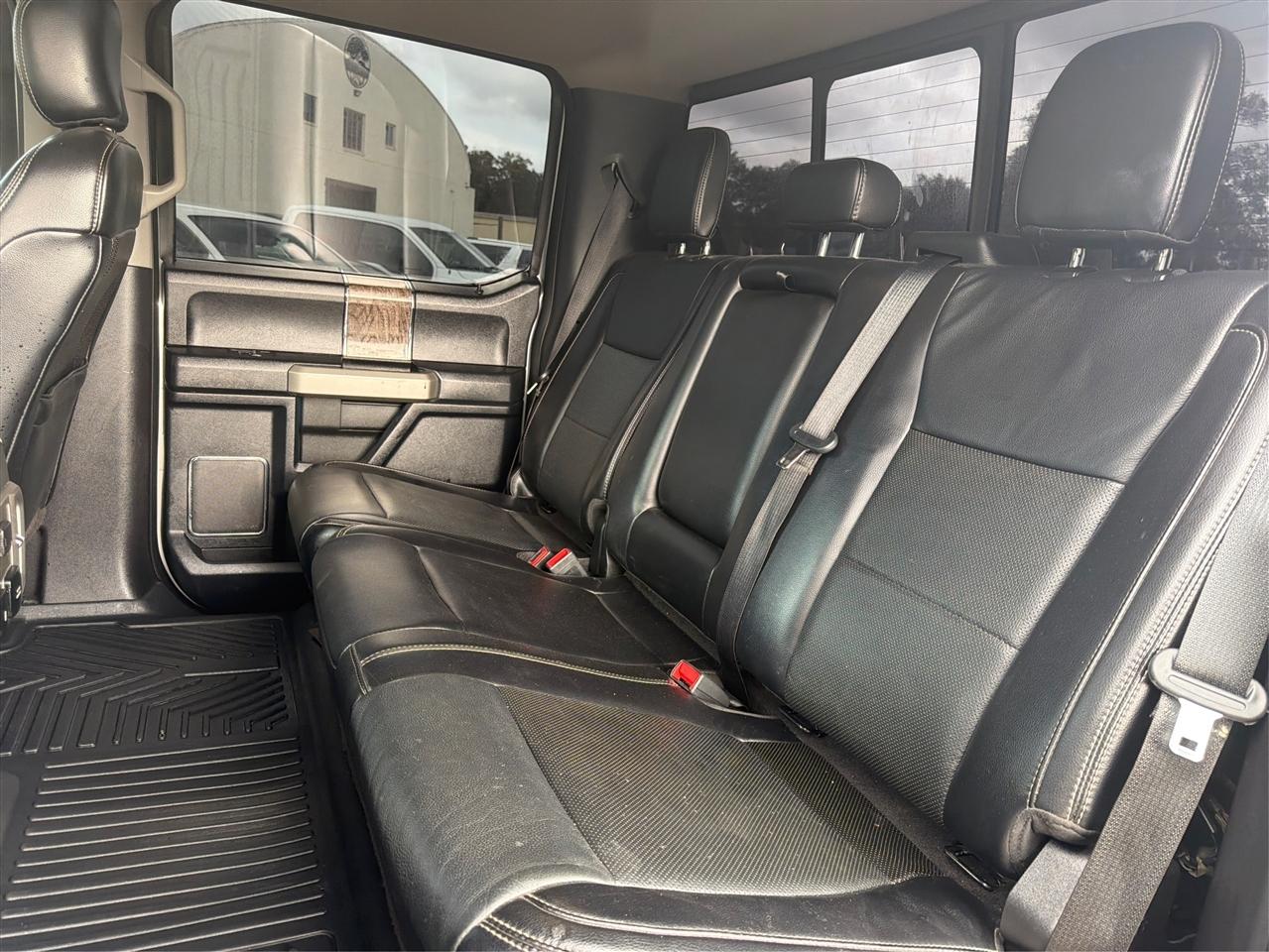 Ford F-250 photo 12