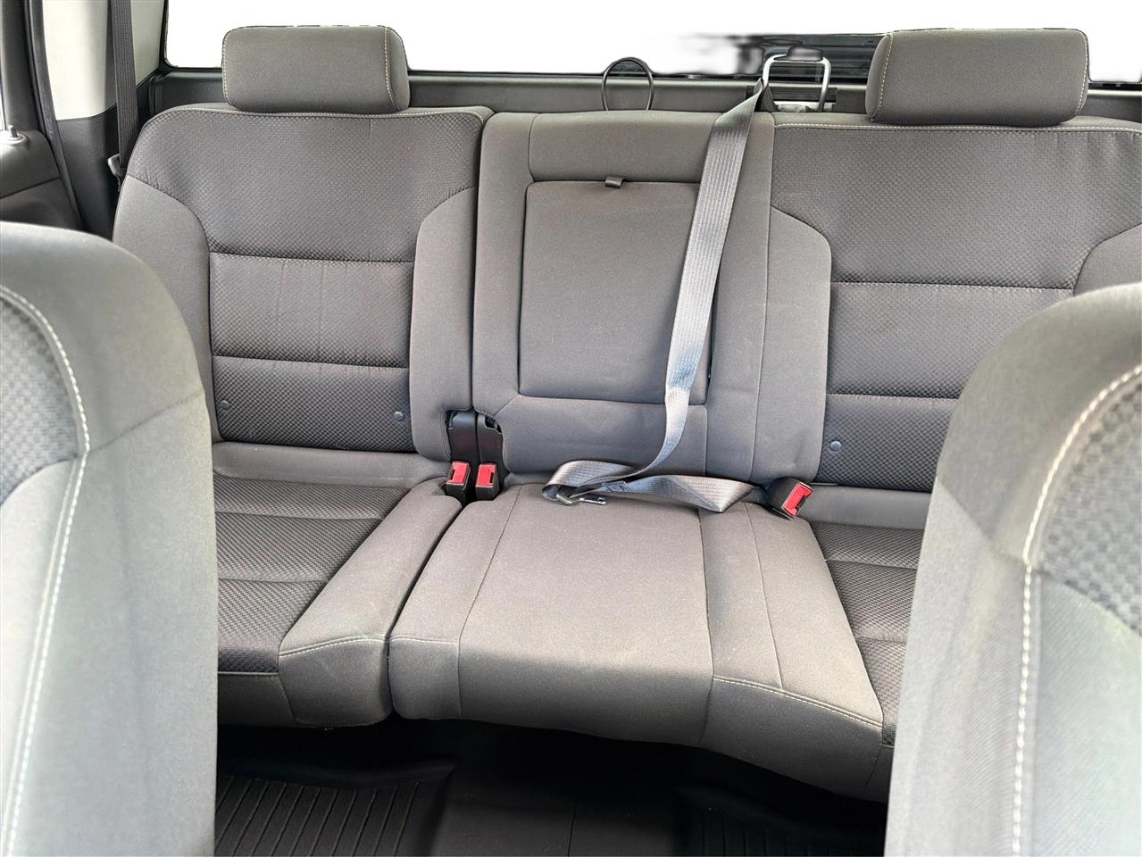 Chevrolet Silverado photo 14
