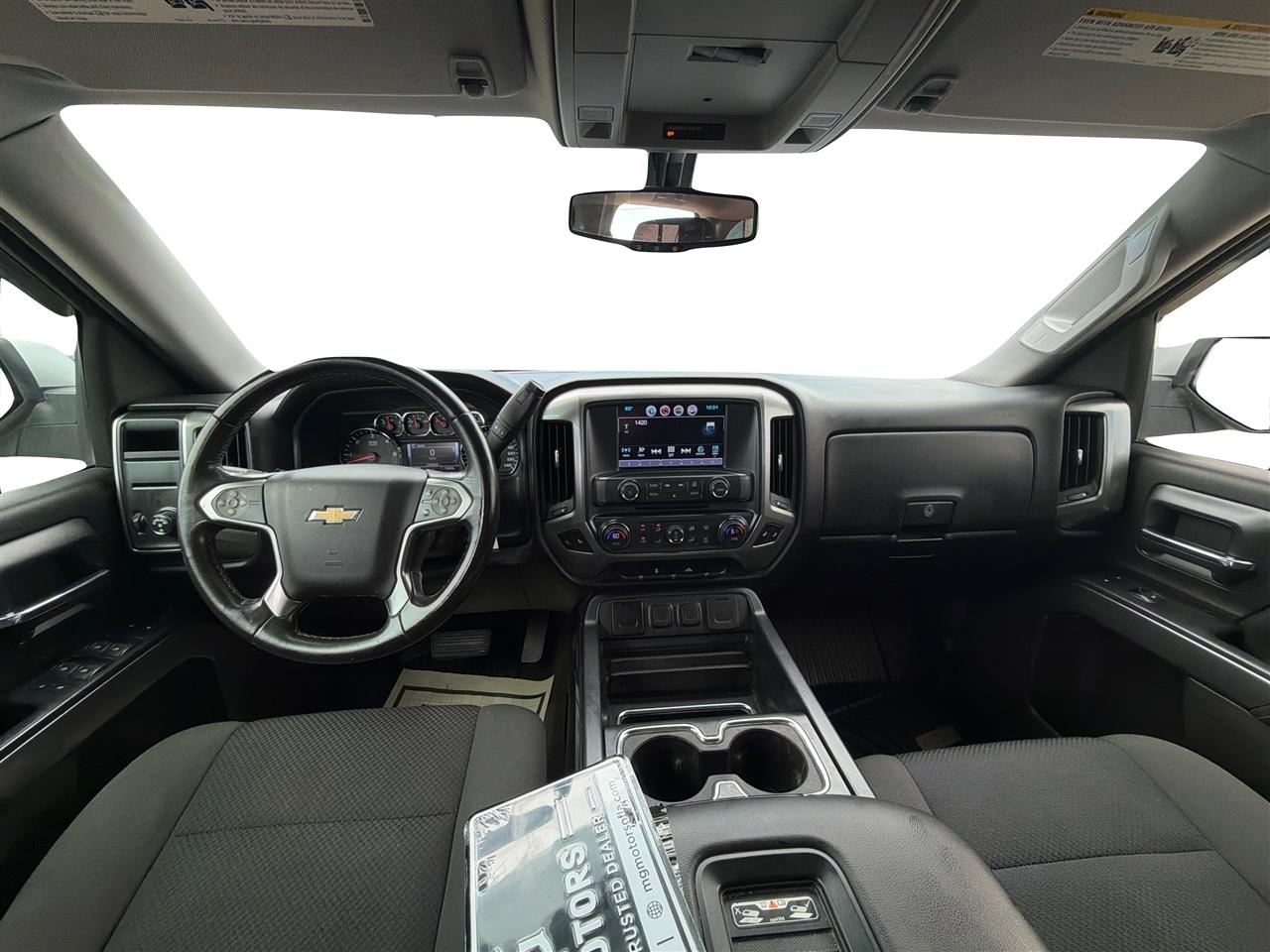 Chevrolet Silverado photo 21