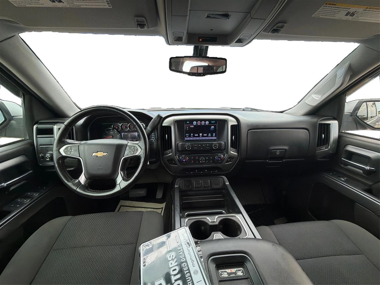 Chevrolet Silverado photo 27