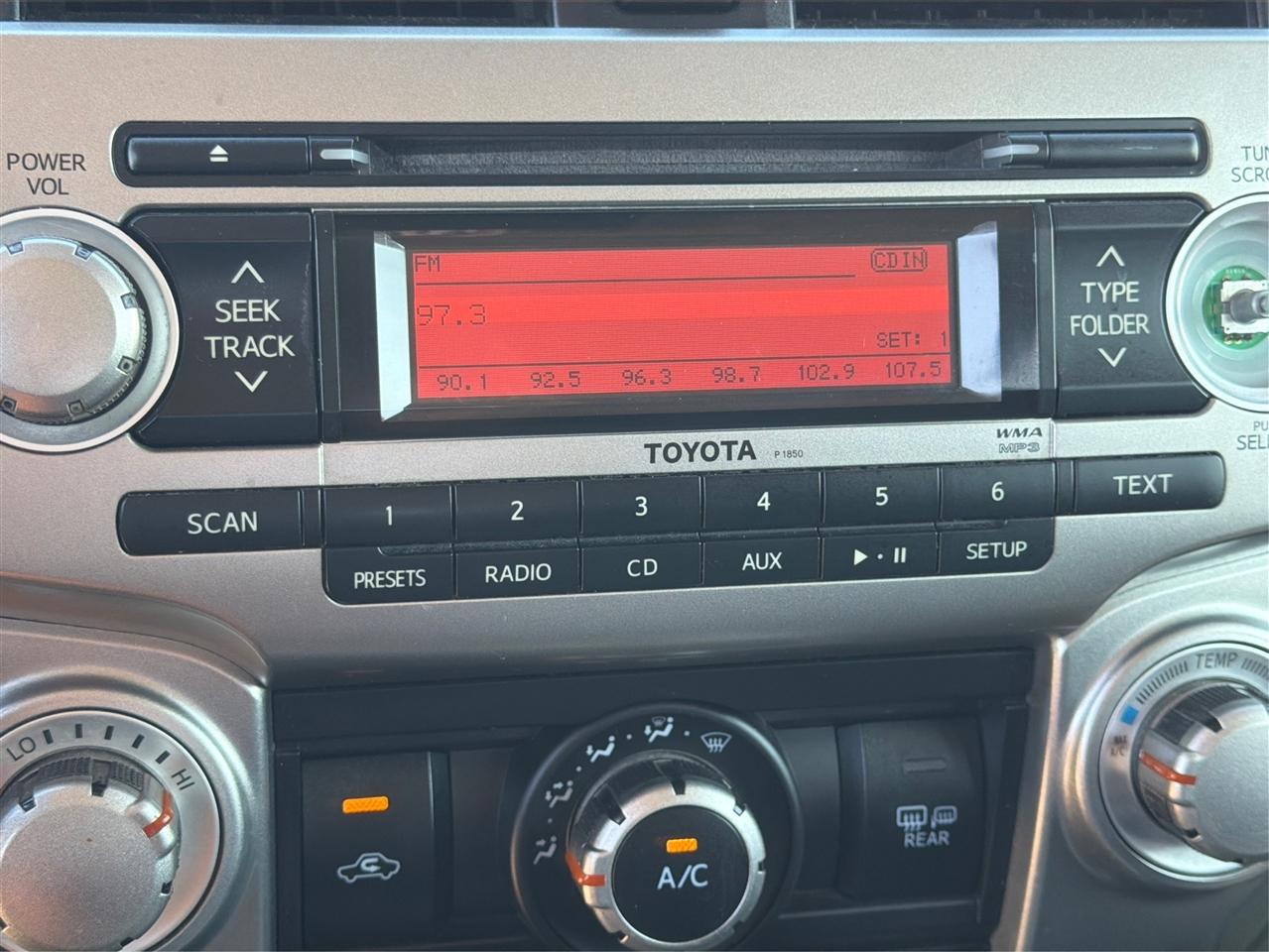 Toyota 4Runner  2013
