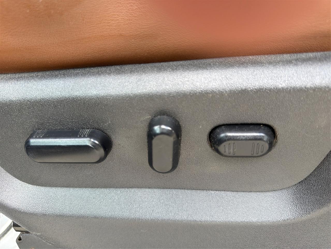 Ford F-250 photo 18