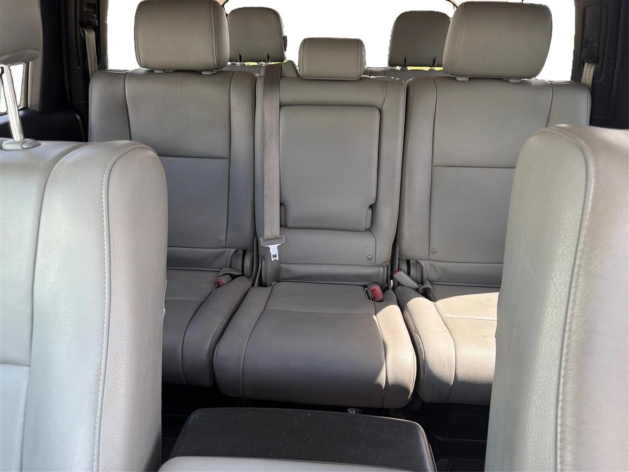 Toyota Sequoia  2013
