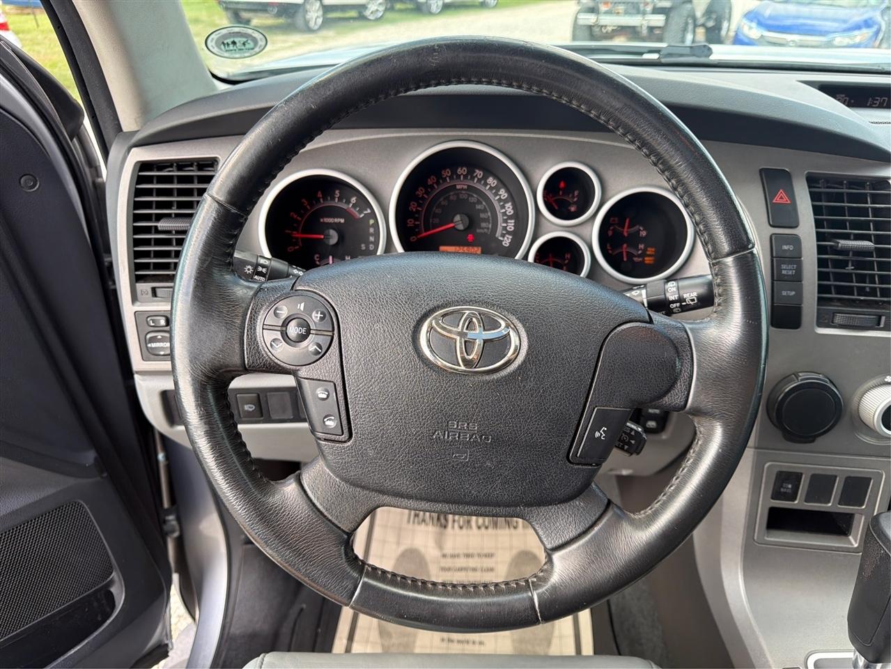 Toyota Sequoia  2013
