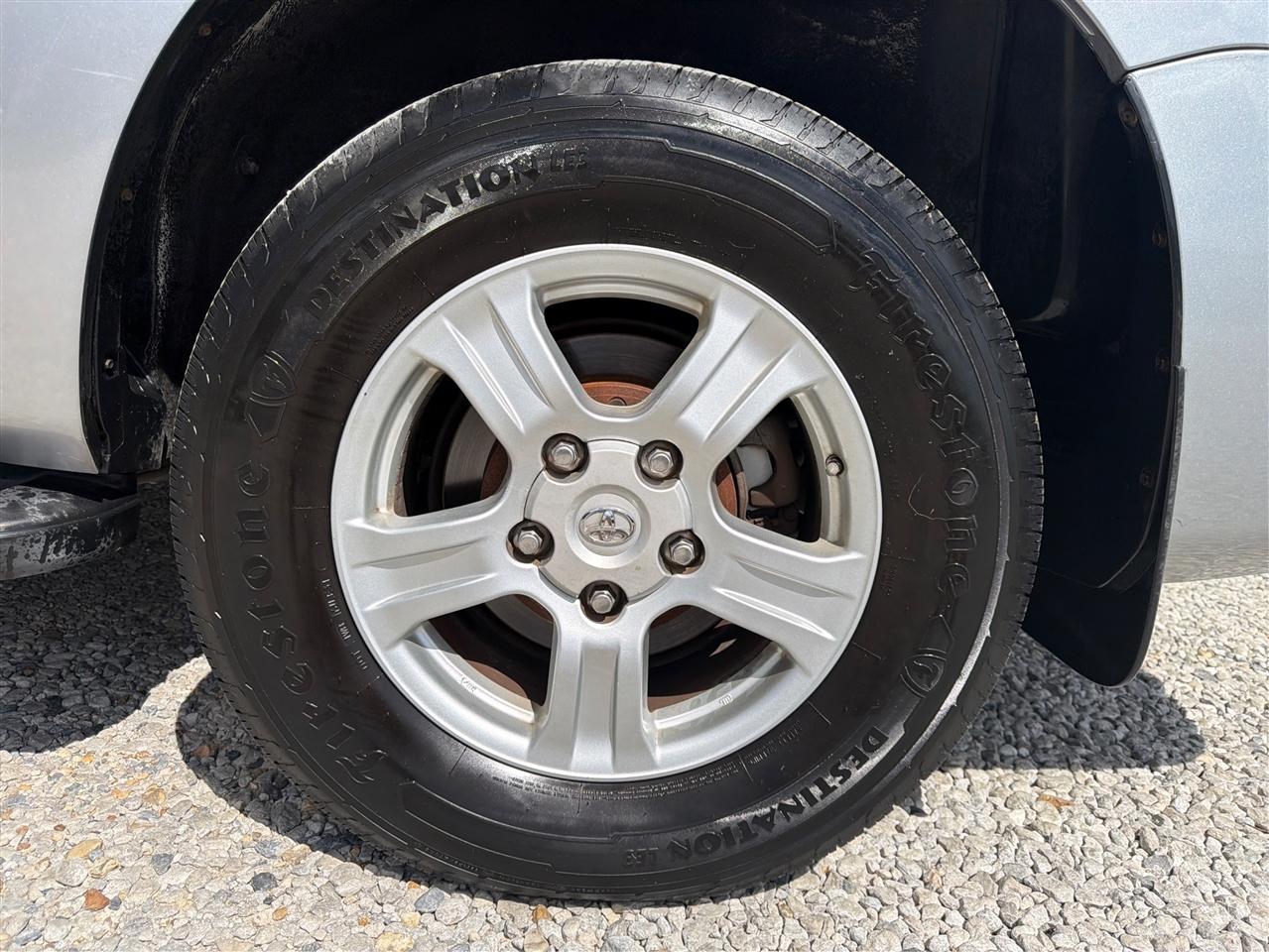 Toyota Sequoia  2013