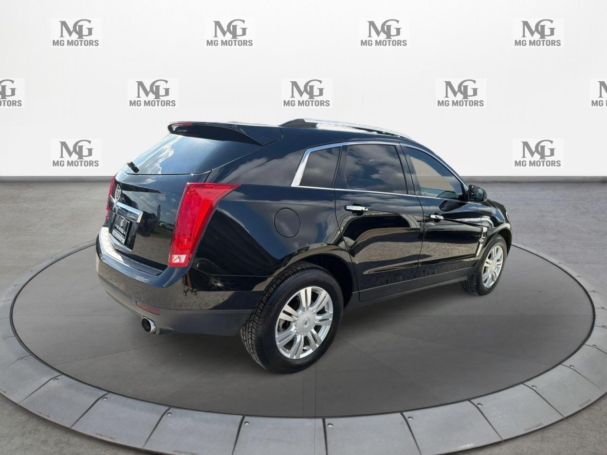 Cadillac SRX FWD 4dr Luxury Collection 2011