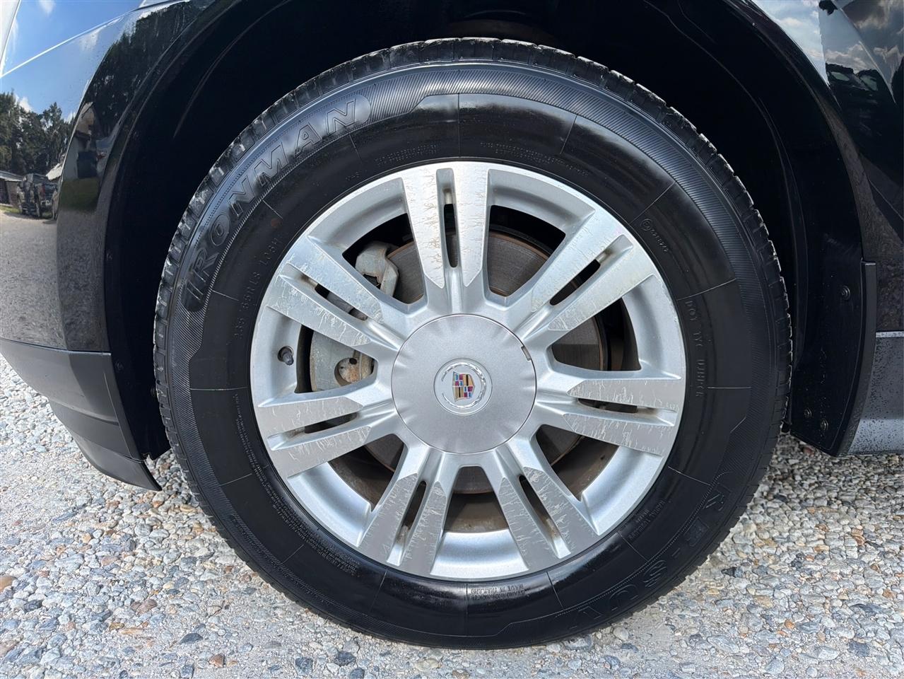 Cadillac SRX FWD 4dr Luxury Collection 2011