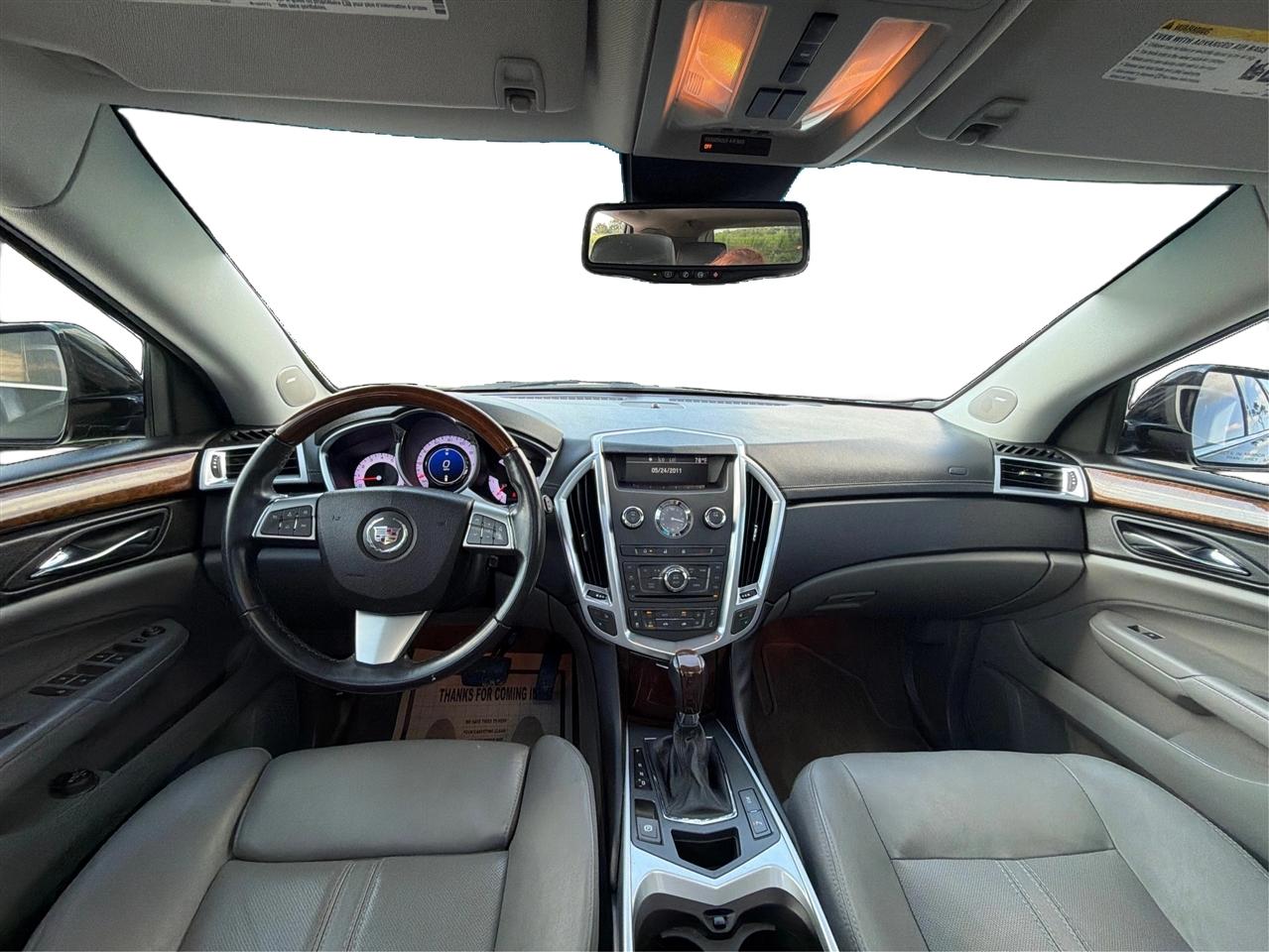 Cadillac SRX FWD 4dr Luxury Collection 2011