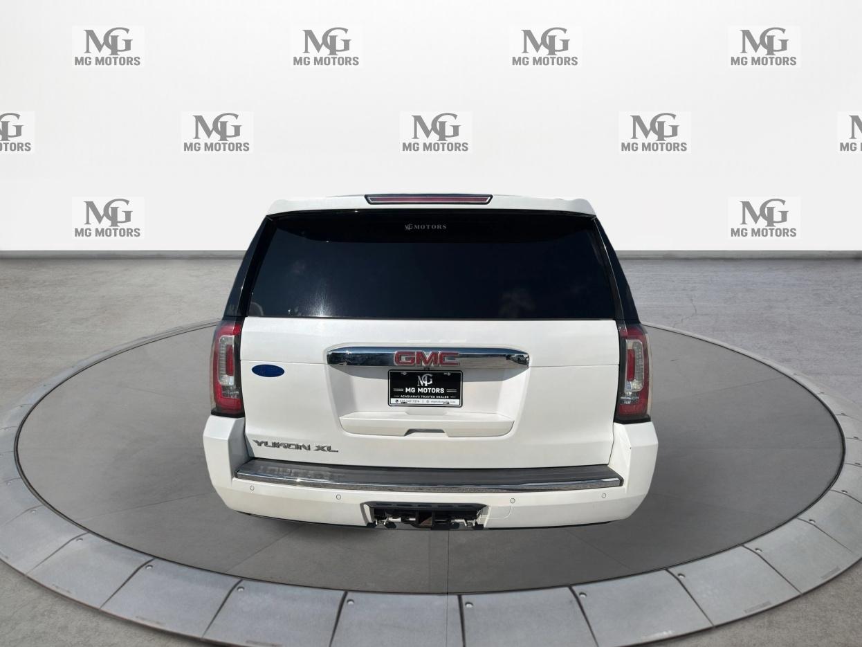 GMC Yukon XL 2WD 4dr Denali 2018