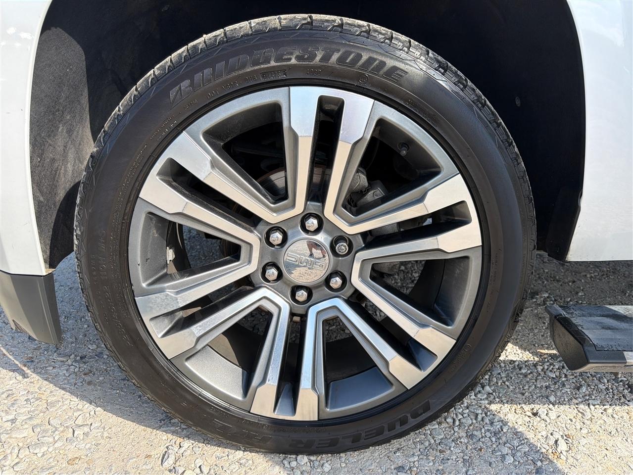 GMC Yukon XL 2WD 4dr Denali 2018