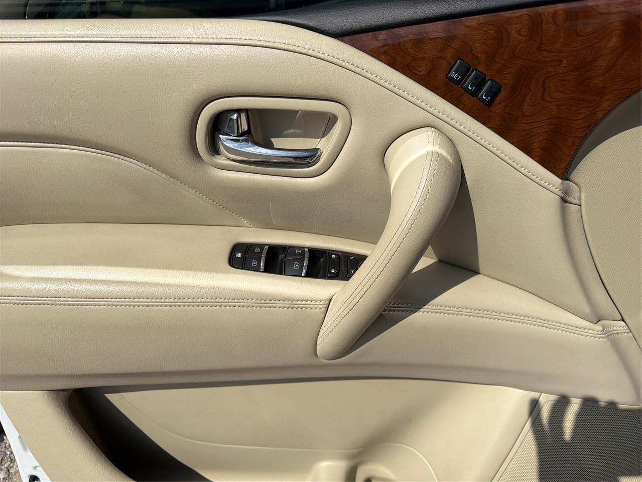 Infiniti QX80 LUXE RWD 2019
