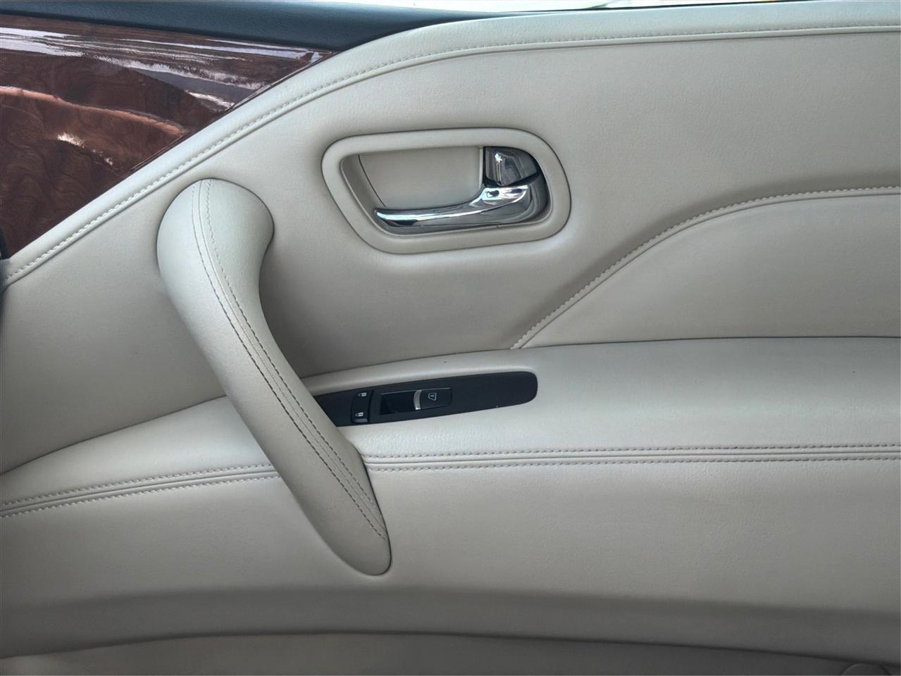 Infiniti QX80 LUXE RWD 2019