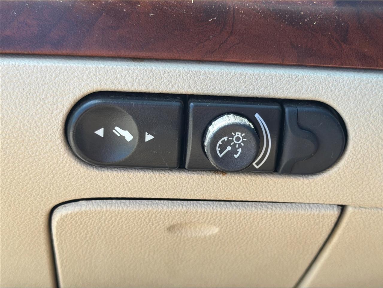 Saturn Aura 4dr Sdn XE 2008