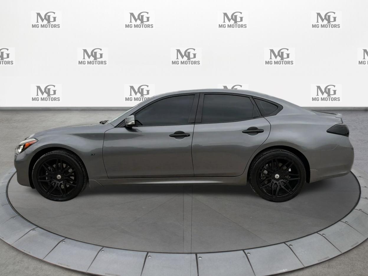 Infiniti Q70 4dr Sdn V6 AWD 2016