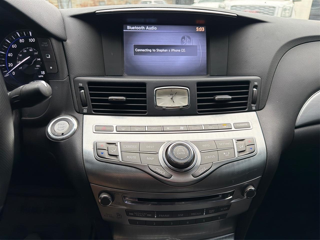 Infiniti Q70 4dr Sdn V6 AWD 2016