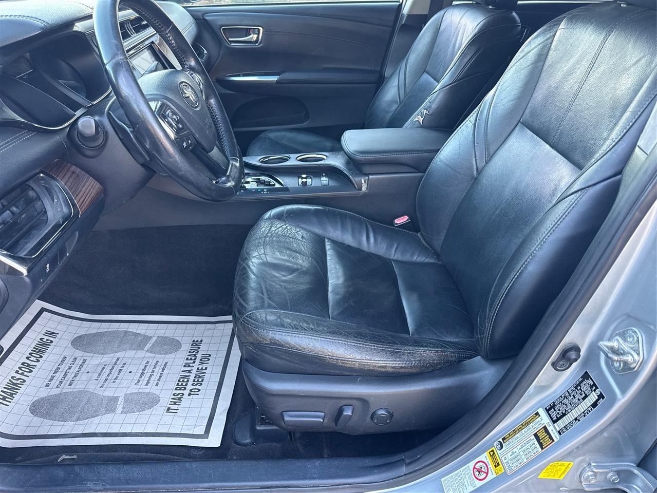 Toyota Avalon  2015
