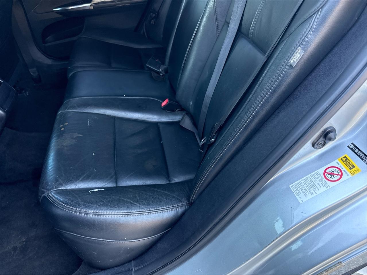 Toyota Avalon  2015