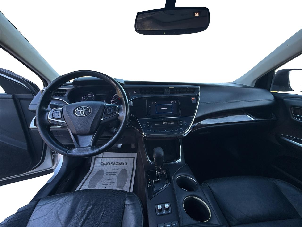 Toyota Avalon  2015
