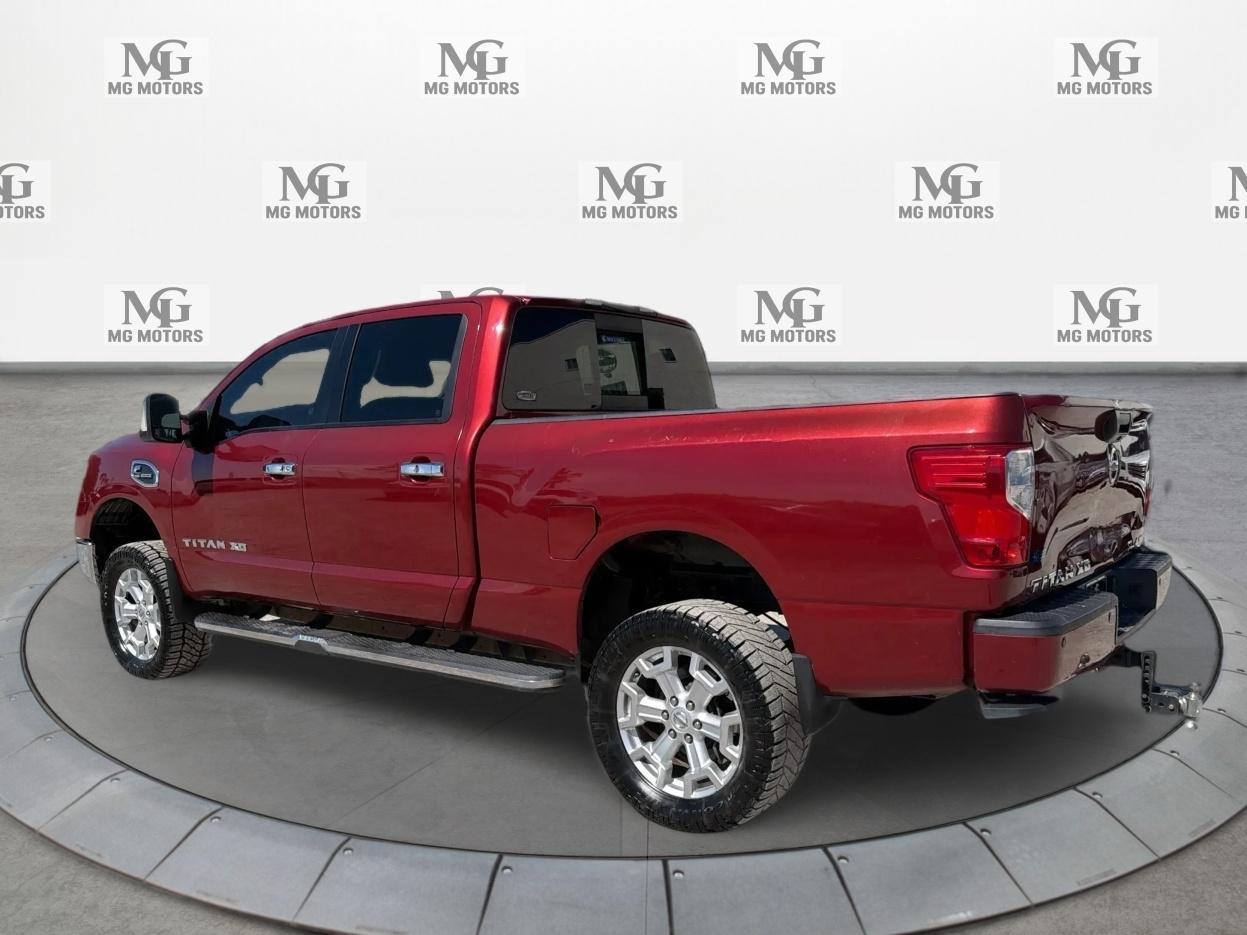 Nissan Titan XD 4x4 Diesel Crew Cab SL 2017