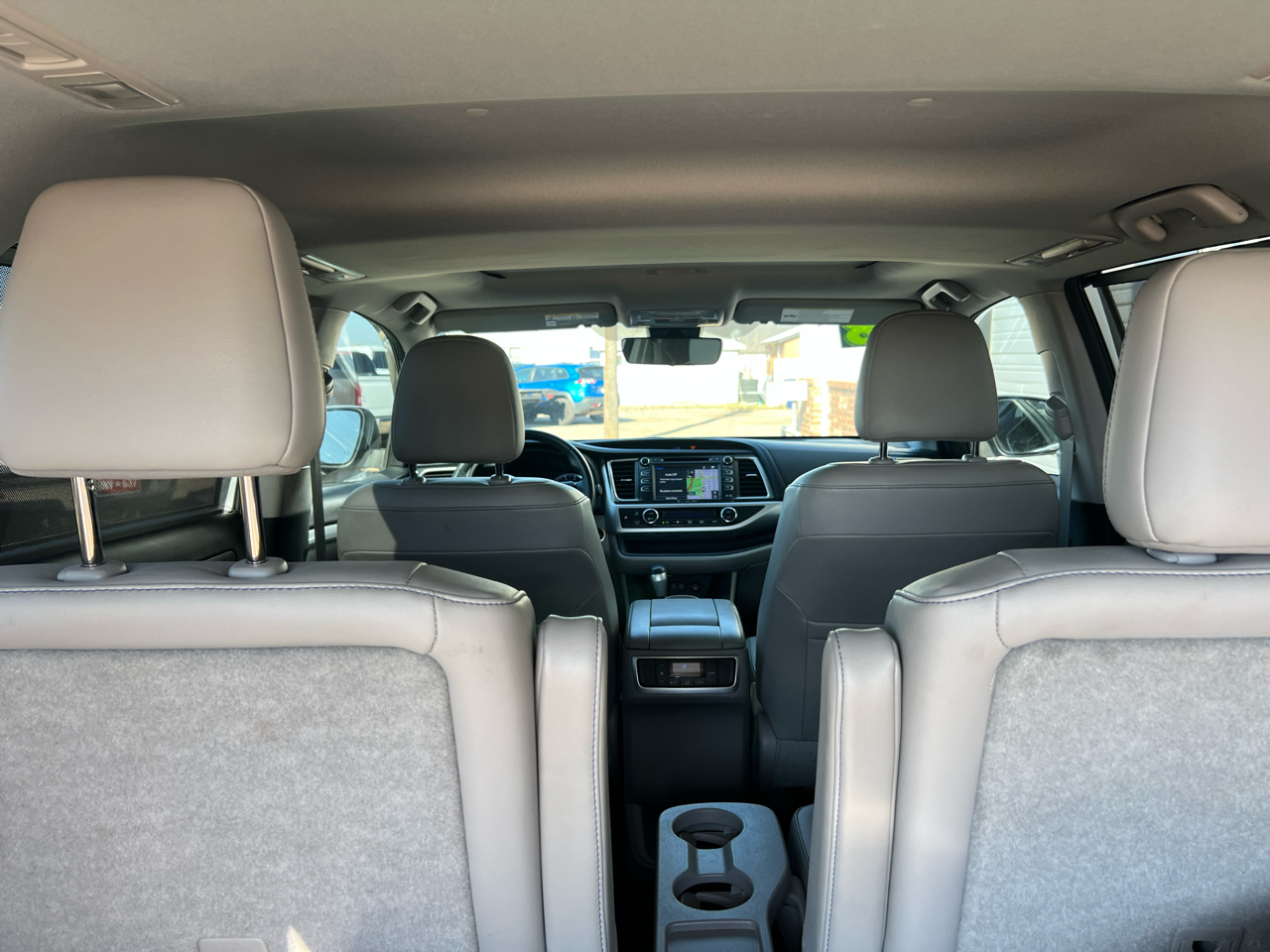 Toyota Highlander SE FWD V6 2018