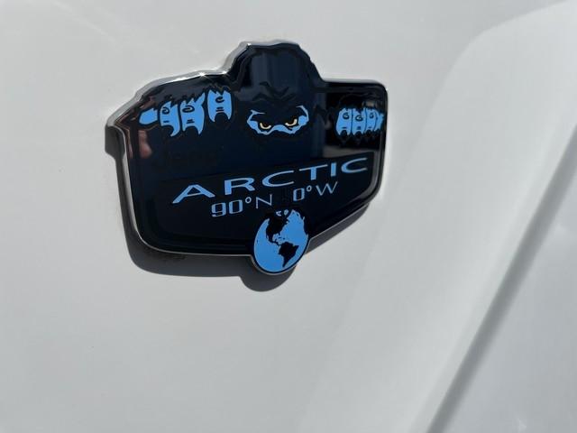 Jeep Wrangler Sahara 4WD 2012