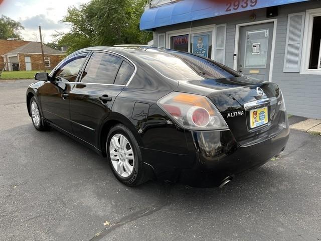 Nissan Altima 2.5 S 2010