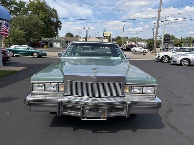 Cadillac Fleetwood  1977