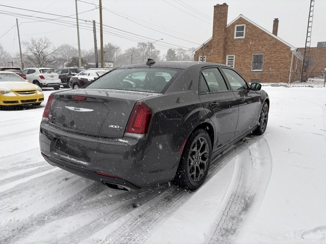 Chrysler 300 S V6 AWD 2017