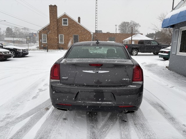 Chrysler 300 S V6 AWD 2017