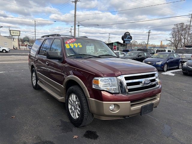 Ford Expedition XLT 4WD 2013