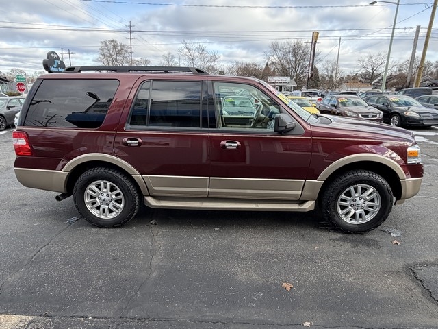 Ford Expedition XLT 4WD 2013