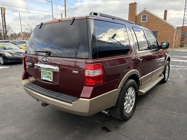 Ford Expedition XLT 4WD 2013