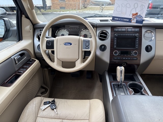 Ford Expedition XLT 4WD 2013