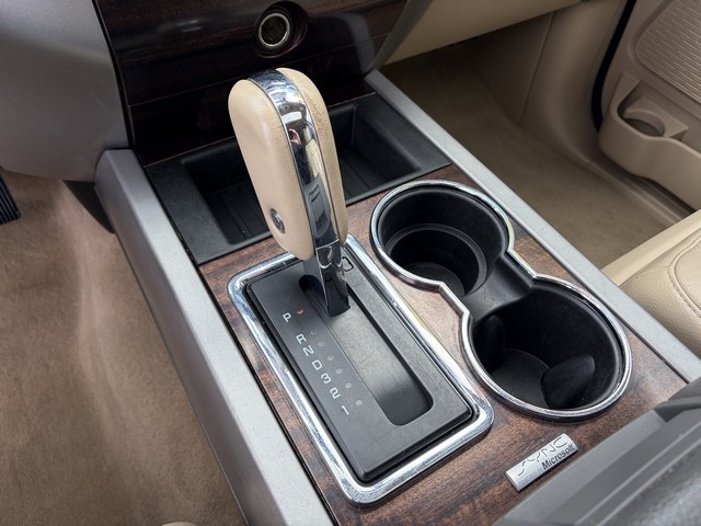 Ford Expedition XLT 4WD 2013