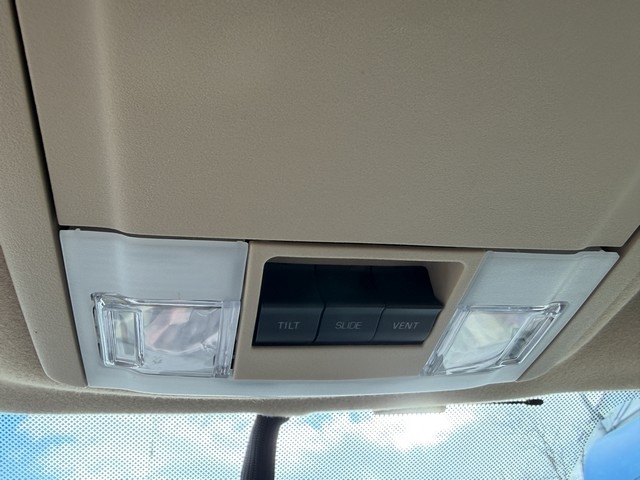 Ford Expedition XLT 4WD 2013