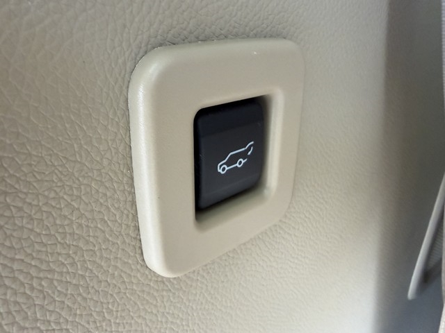 Ford Expedition XLT 4WD 2013