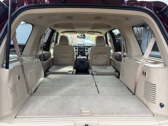 Ford Expedition XLT 4WD 2013