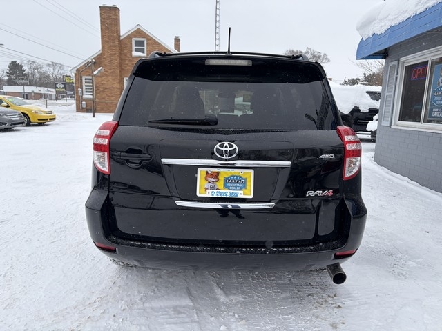 Toyota RAV4 Sport I4 4WD 2012