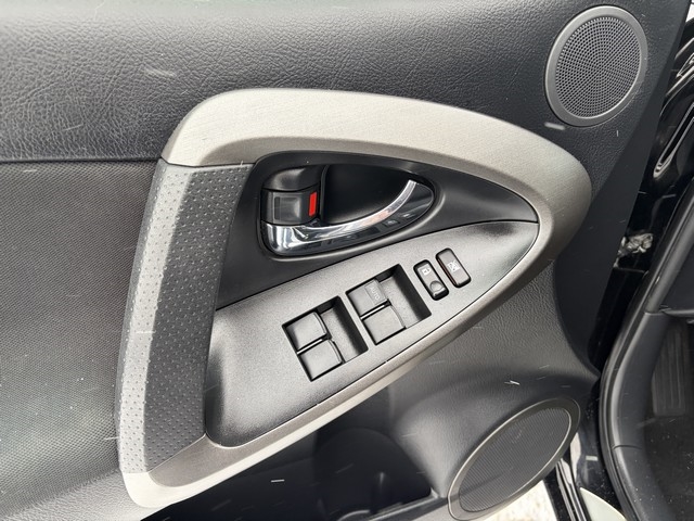 Toyota RAV4 Sport I4 4WD 2012