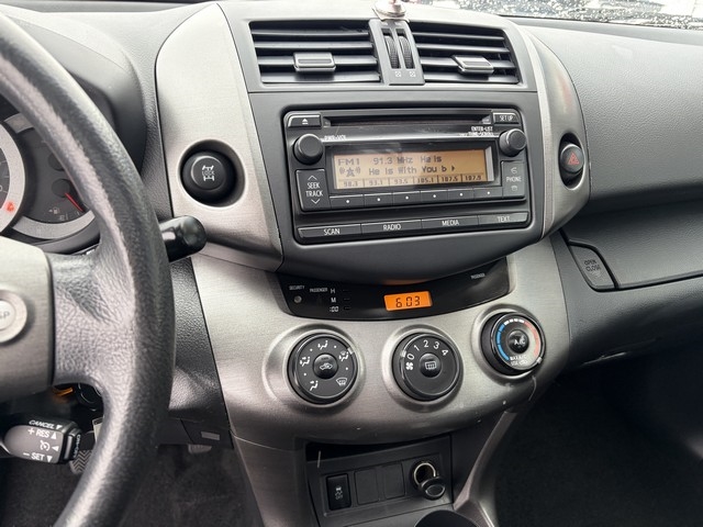 Toyota RAV4 Sport I4 4WD 2012