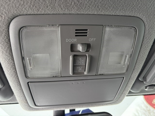 Toyota RAV4 Sport I4 4WD 2012