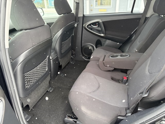 Toyota RAV4 Sport I4 4WD 2012