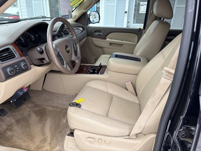 Chevrolet Suburban LTZ 1500 4WD 2014