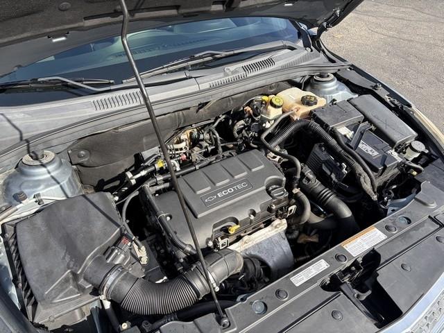 Chevrolet Cruze 1LT 2012