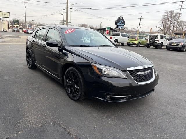 2014 Chrysler 200 Touring